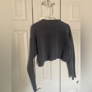 Bershka Gray sweater.
